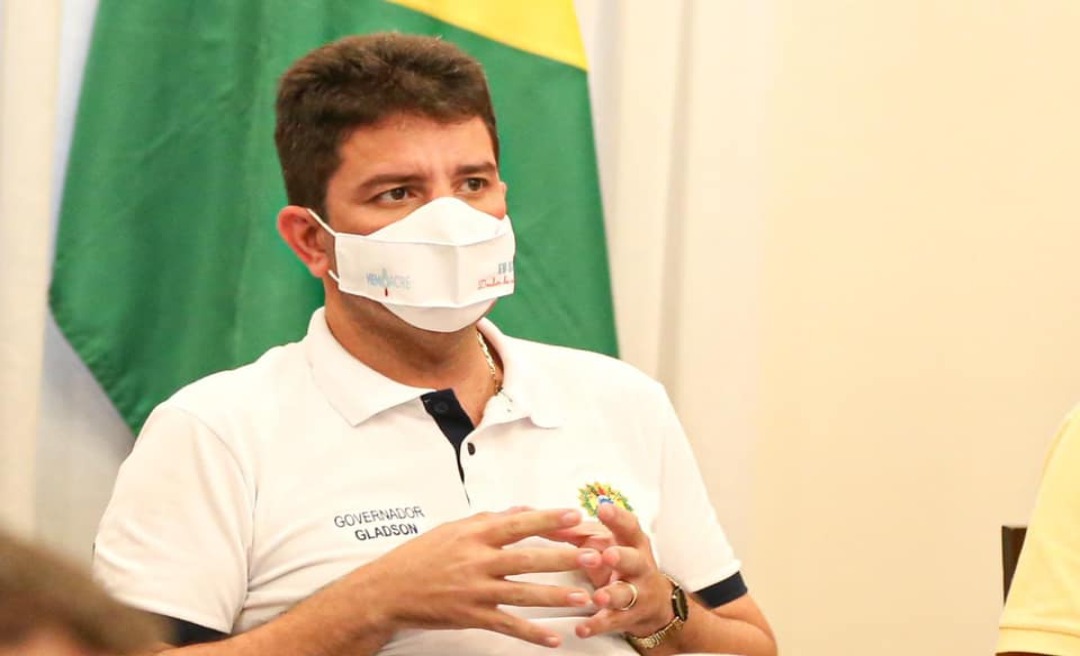 Gladson Cameli pede desculpas a garis: "Não concordo com  agressão"